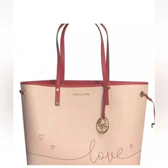 MK Michael Kors LOVE Drawstring Ballet Pink Voyager Jet Tote Bag - Picture 1 of 8